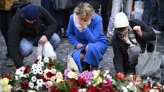 Znana prva smrtna žrtev strelskega napada v Pragi (foto: Profimedia)