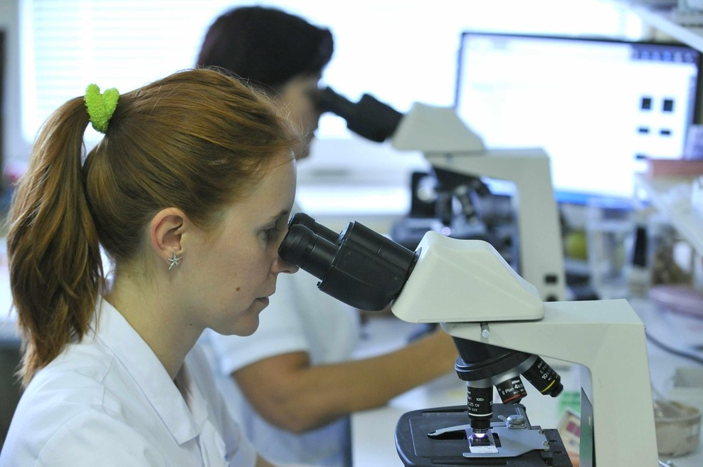 Obet sprememb: slovenskim zdravnikom bo olajšana diagnostika redkih bolezni in raka (foto: Bobo)