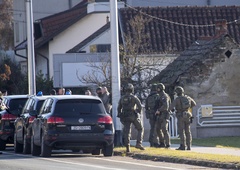 Smrt v cvetličarni: morilec na Hrvaškem ustrelil svojo ženo, nato sodil še mami in sebi