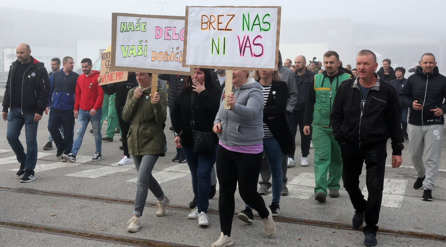 Zaposleni v trgovinah Tuš imajo dovolj: kako bo sobotna stavka Tuševih prodajalcev vplivala na odprtje trgovin? (foto: Edi Einspieler/Bobo)