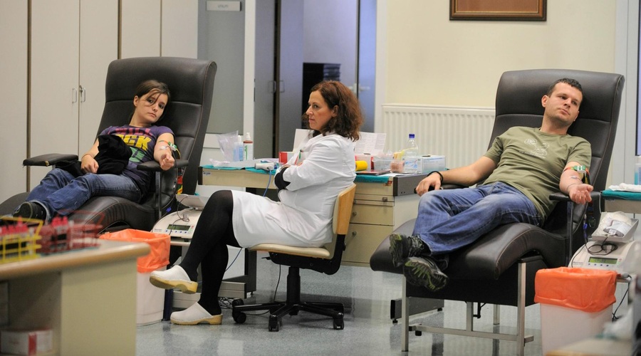 Z novim letom spremembe pri krvodajalstvu (foto: Bor Slana/Bobo)