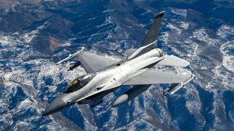 us f-16 letalo