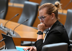 Zavajanje javnosti ali zgolj lapsus? Kandidatka za kmetijsko ministrico se je predstavljala z izobrazbo, ki je nima