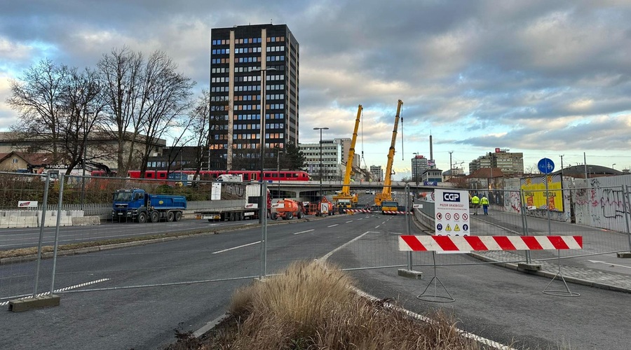 Dela nad Dunajsko cesto so se začela: poglejte, kakšno je prometno stanje v Ljubljani (FOTO in VIDEO) (foto: Uredništvo)