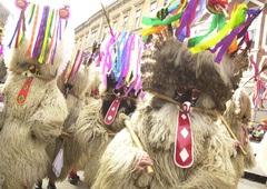 Kurentovanje na Ptuju: lani Ceca, letos Saša Matić in Dara Bubamara (kar ljudje želijo, to dobijo)