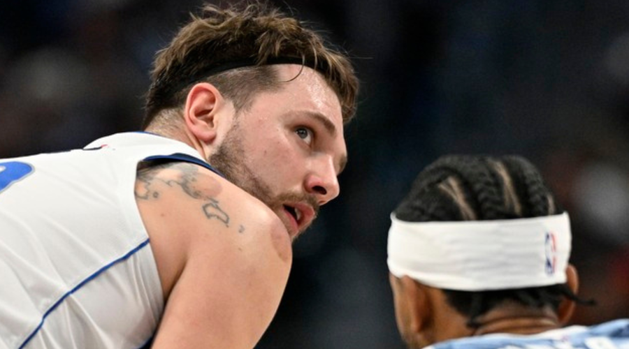 Tudi najboljši brez odgovora za najboljšega: Luka Dončić vnovič čaral pod koši lige NBA (VIDEO) (foto: Profimedia)