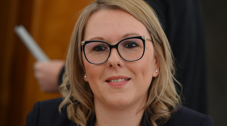 Uradno: DZ potrdil Matejo Čalušić za ministrico za kmetijstvo (foto: Žiga Živulović jr./BOBO)