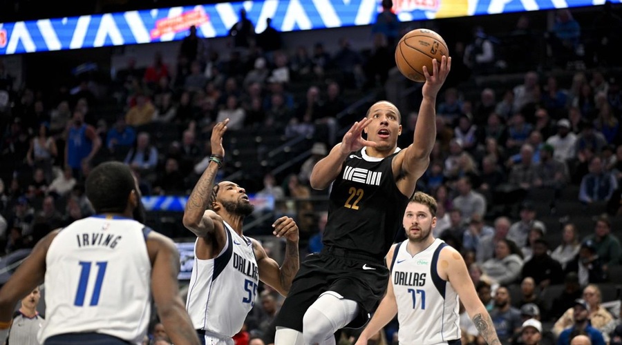 Dallas na domačem parketu poražen (Dončić je večkrat zapustil igro) (foto: Profimedia)
