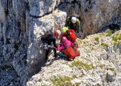 Lani rekordno število nesreč v gorah (kaj je krivo?)