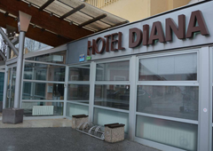 Govorice, ki so vznemirile prebivalce Murske Sobote: bodo v nekdanji hotel sredi mesta res naselili migrante?