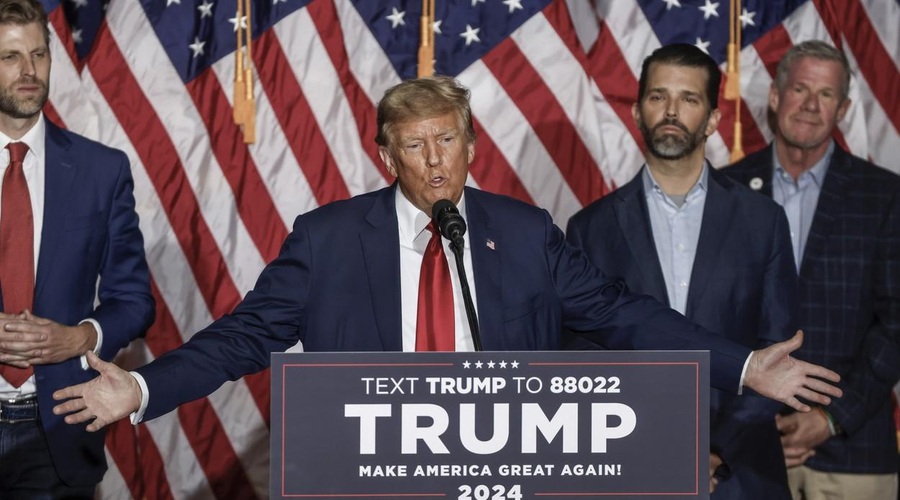 Donald Trump po zmagi v Iowi. (foto: Profimedia)