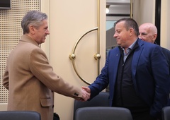 Vlada z gospodarstveniki o davčni reformi: "Sklenjen je bil jasen dogovor"