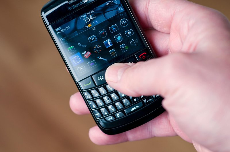 Telefon Blackberry je bil včasih izjemno popularen med poslovneži.
