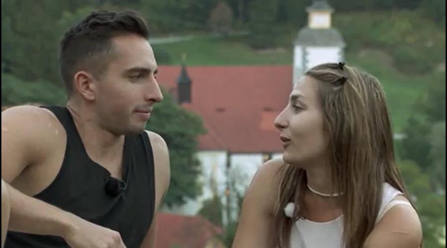 Se spomnite Andraža Uhana? Ne boste verjeli, kako razkošno živi danes daleč od Slovenije (foto: Planet TV/posnetek zaslona)