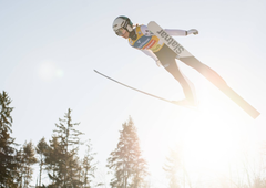 Na Japonskem znova slovenska veselica: Nika Prevc in Nika Križnar z izjemno predstavo na najvišjo stopničko