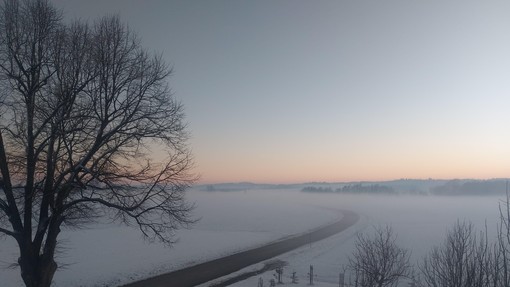 Vremenoslovci napovedali: čez vikend lahko ponekod po državi pričakujemo tudi ...