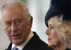 Kralj Karel III. v bolnišnici: trpi za simptomi, ki so pogosti pri moških, starih nad 50 let