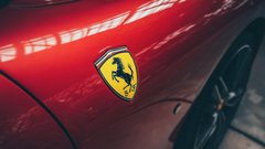 Najdba Ferrarijev in Porschejev v Belgiji