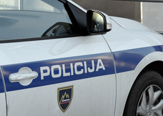 Huda prometna nesreča na Štajerskem: voznica osebnega avtomobila podlegla poškodbam