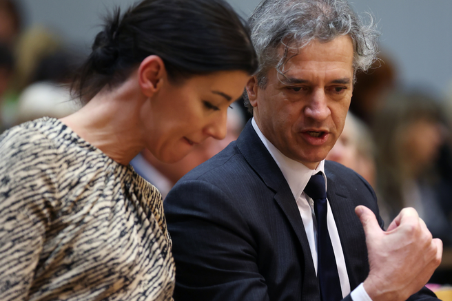 Robert Golob Dominika Švarc Pipan