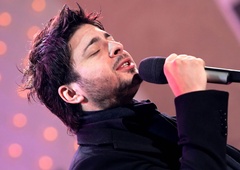 Izdana nova pesem Tošeta Proeskega (pomagali so si z umetno inteligenco)