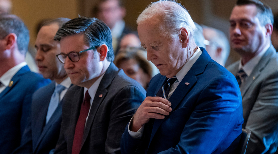 Joe Biden ob nastopu italijanskega zvezdnika točil krokodilje solze: trenutek ranljivosti so ujeli fotografi (foto: Profimedia)