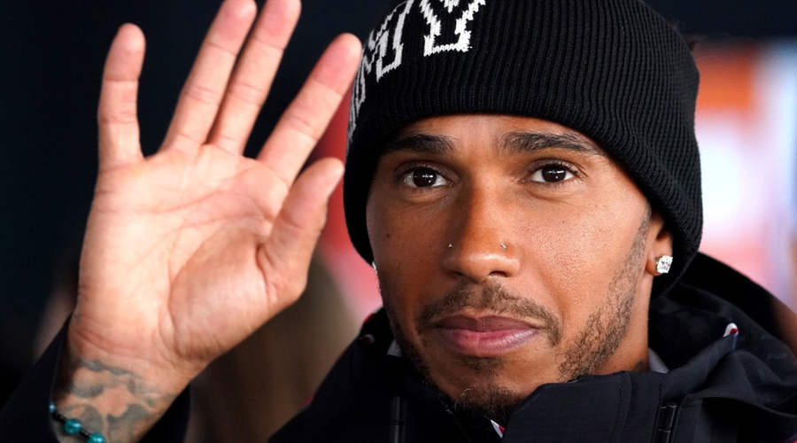 Prestop, ki je planet športa zatresel kot močan potres: Lewis Hamilton na pragu Ferrarija! (Znane prve podrobnosti) (foto: Profimedia)