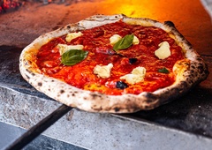 TOP 5: To so najboljše napolitanske pice v Sloveniji (vseh lokacij gotovo še ne poznate!)