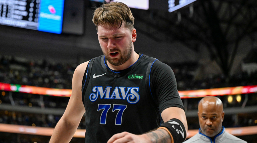 Luki Dončiću malo zmanjkalo do trojnega dvojčka, a tempo gostov je bil tokrat prehiter (foto: Profimedia)