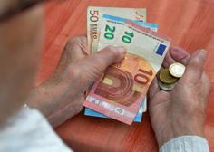 Minimalne plače v EU: V Luksemburgu več kot 2500 evrov bruto, kje na seznamu je Slovenija?