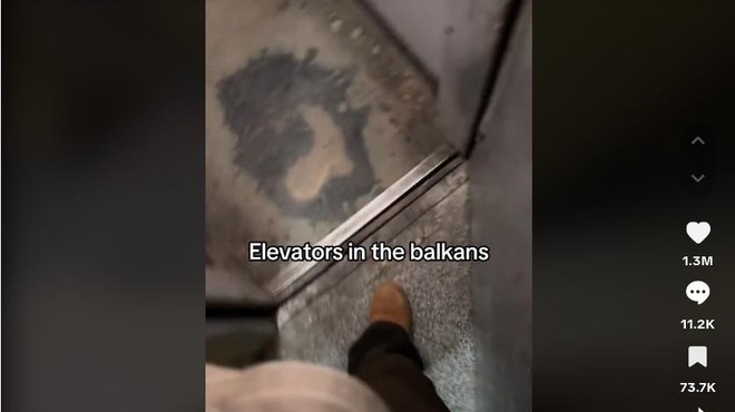 TikTok posnetek iz dvigala postal viralen: "Vsem se zdi grozljivo, nam Balkancem pa je to normala" (foto: TikTok PrinstCreen/Trap Luka)