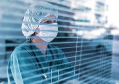 Akutne okužbe dihal v upadu: število zaznanih primerov gripe in covida-19 se manjša