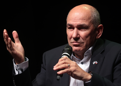 Janez Janša s cinizmom nad rezultate raziskave javnega mnenja: "Tole je dobesedno za Guinnessovo knjigo rekordov"