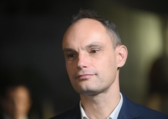 SDS o Logarjevi prihodnosti: "Ne bomo prali perila ali o tem govorili v javnosti"