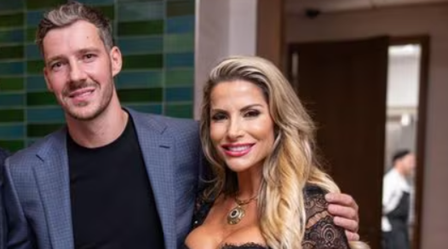 Zaljubljeni Goran Dragić v objemu svoje ljubezni: nova fotografija, ki pove vse (FOTO) (foto: Profimedia)