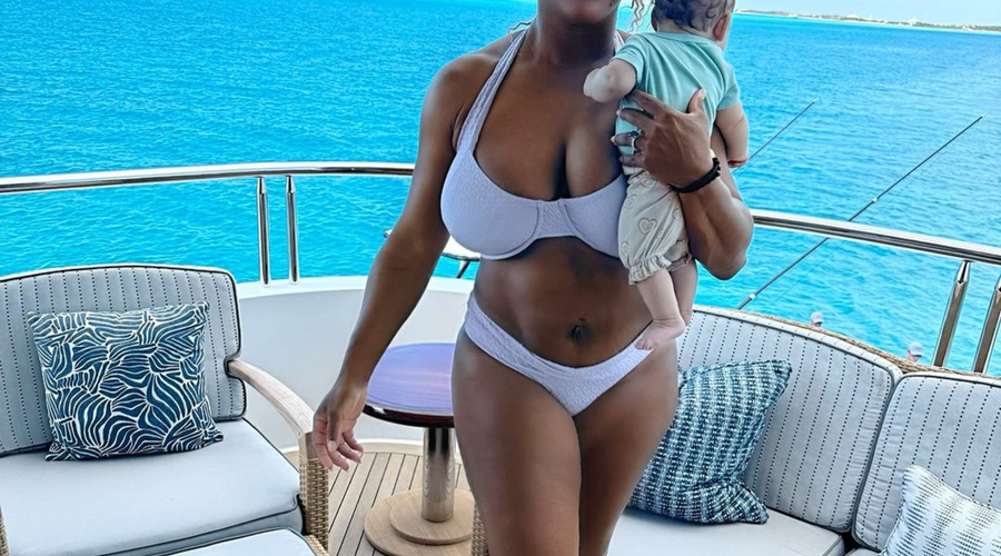 Znana športnica po porodu navdušila z objavljeno fotografijo: "Trenutno mi je všeč, da moje telo ni popolno" (FOTO) (foto: Instagram/Serena Williams)