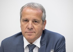 Nakup sodne stavbe na Litijski: vlada zdaj razrešila državnega sekretarja Šoltesa