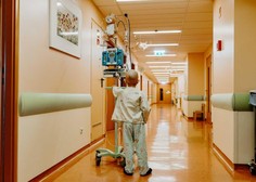 Boj otrok za zaprtimi vrati bolnišničnih sob: za rakom vsako leto zboli od 70 do 80 otrok