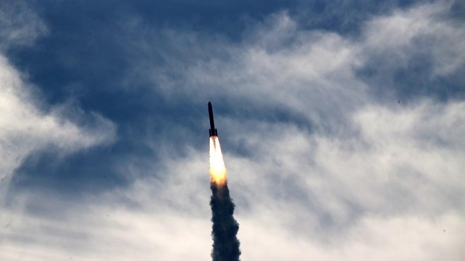 Japonska z avtonomnim dostopom do vesolja: nova raketa v orbito poslala dva satelita (foto: Profimedia)