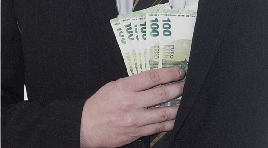 Burna razprava o korupciji na odboru Državnega zbora: poslanci eden drugemu očitajo koruptivna dejanja (foto: Profimedia)
