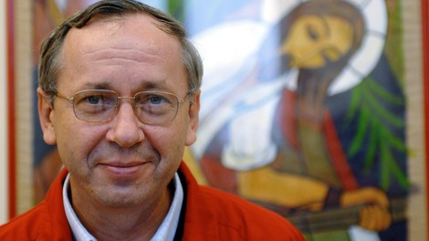 Pričanje redovnic proti Marku Rupniku v Rimu