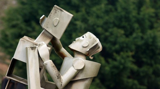Ste pripravljeni objemati robota? Tehnologija napreduje, človeški stik pa tone (foto: Profimedia)