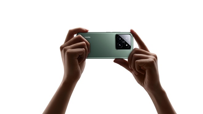 Predstavljeni vodilni pametni telefoni Xiaomi 14 z optiko Leica in sistemom Xiaomi HyperOS (foto: Xiaomi)