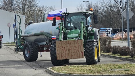 protest kmetov