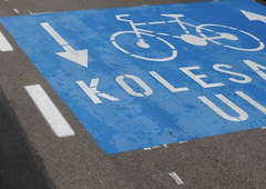 Ste v Ljubljani že opazili kolesarske ulice, zelene puščice in nove talne označbe? Tu jih najdete