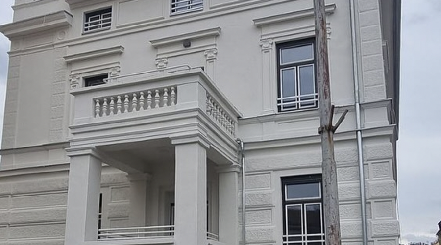 Popolna preobrazba: slovenska staromeščanska vila dobiva novo podobo in namen (foto: Instagram/celje.info)