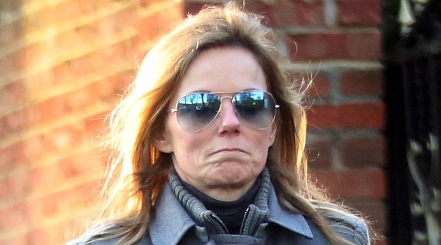 Konec zakonske idile? Nekdanja "spajsica" Geri Halliwell ne spi in ne jé, počuti se izdano (foto: Profimedia)