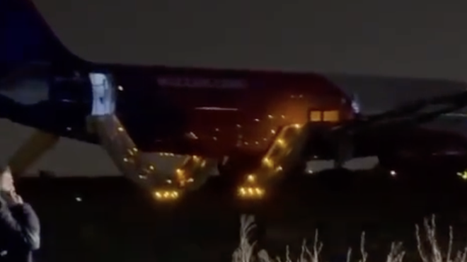 Kaos na letališču: zaradi obvestila o podtaknjenih bombah potniki bežali z letal, odpovedi letov in zmeda (VIDEO) (foto: Instagram/192_rs)