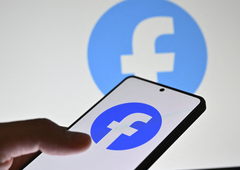 Facebook, Instagram in Messenger prenehali delovati: uporabniki niso mogli do svojih računov (kaj se dogaja?)