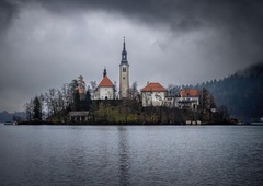 Ste razdražljivi, utrujeni in slabo spite? Zelo verjetno je krivo vreme